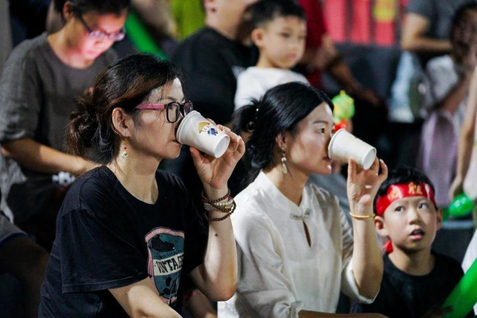 inews, 为现场观众