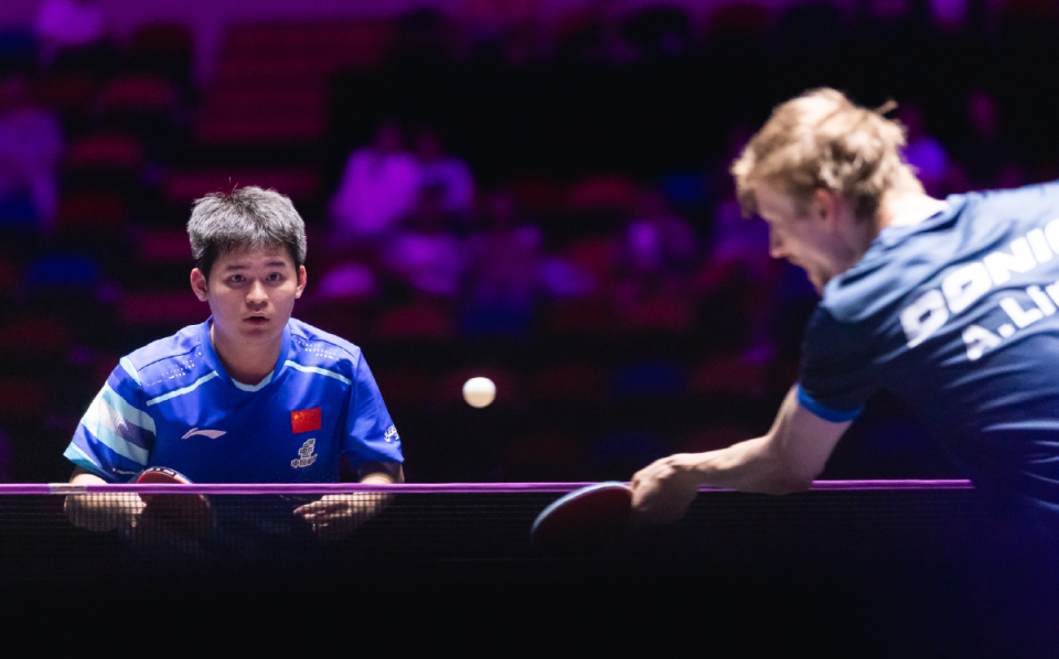 日在北京石, 人的庞大名